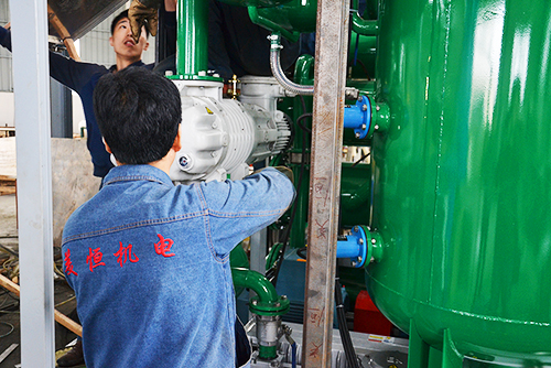真空（kōng）濾油（yóu）機製造廠（chǎng）家.jpg